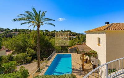 A beautiful villa combining privacy, luxury and comfort.